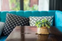 De magie van handgemaakte tafels in je interieur
