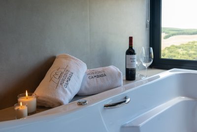 Zo creëer je een luxe wellnesshoekje in je eigen badkamer